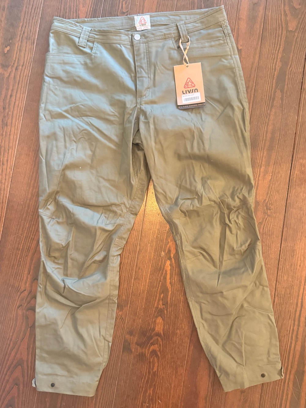 LIVSN Women's Olive Chinos — Modern Stretch Khakis